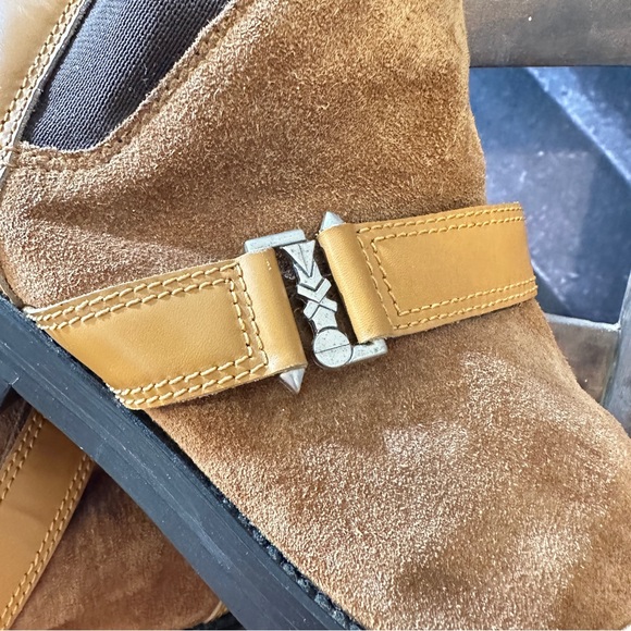 Marco Vicci Boots 10.5 Mustard Tan Suede & Leather Ankle Zip Close Strap Detail - Picture 16 of 16